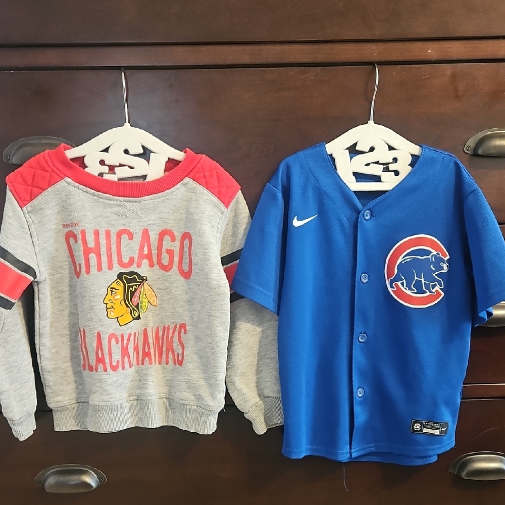 Kids, 4T Chicago Gear - Blackhawks & Cubs